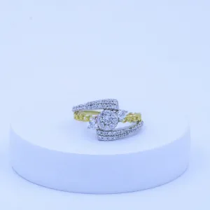 Radiant Dual Tone Halo Chain Ring